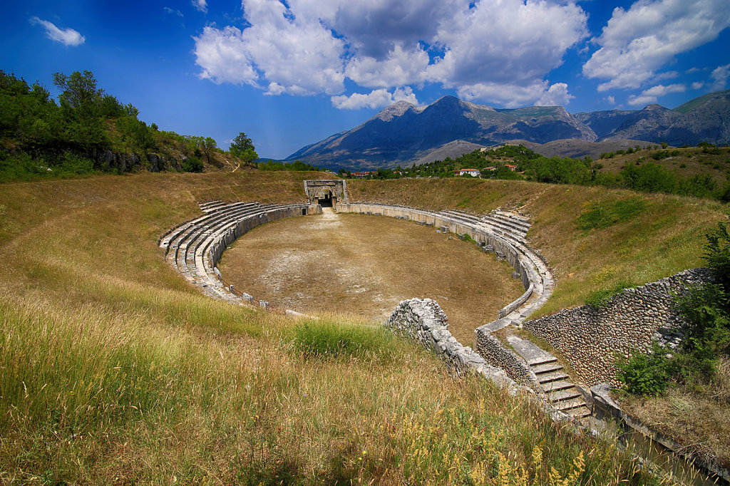 Massa d'Albe (AQ)