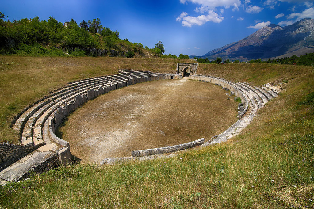 Massa d'Albe (AQ)