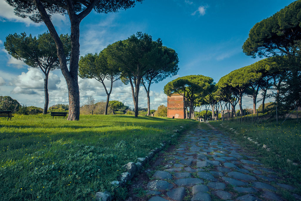 Roma - Parco archeologico delle Tombe della Via Latina